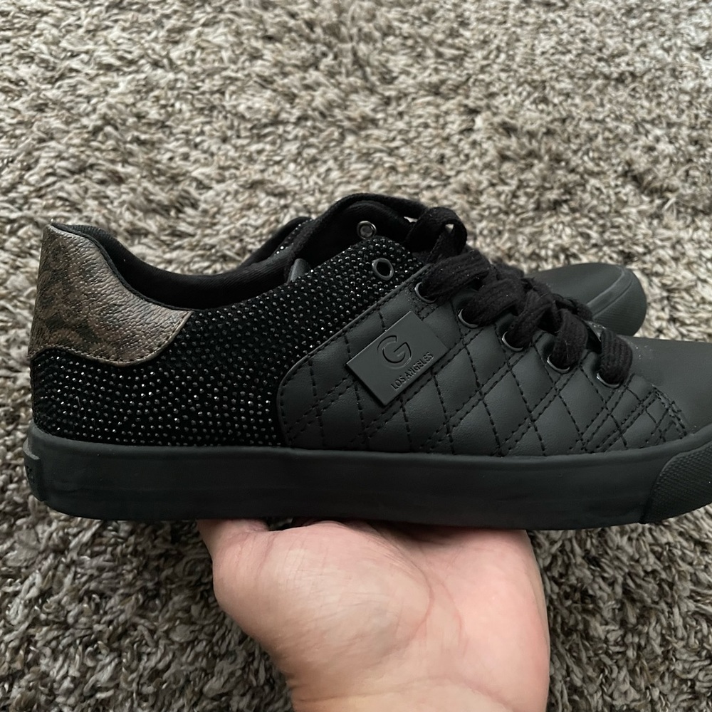 G by Guess women’s fashion sneakers